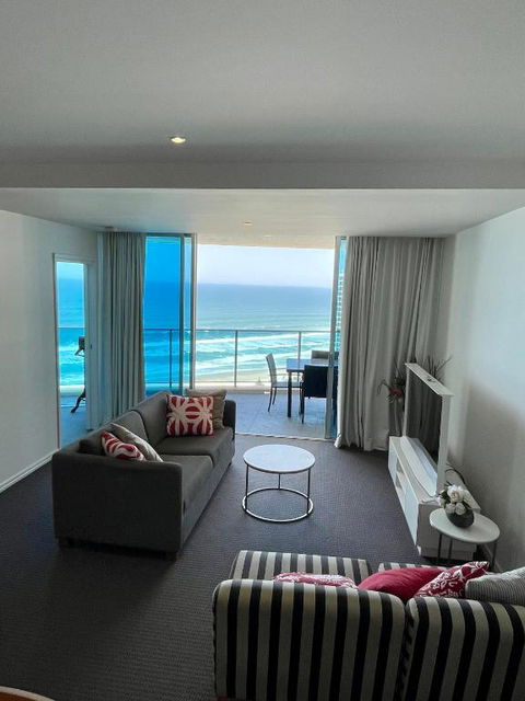 H Luxury Apartment At Surfers Paradise High Floor - Great Ocean Road Tourism 1