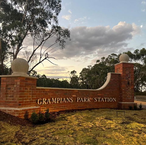 Grampians Park Station - Great Ocean Road Tourism 0