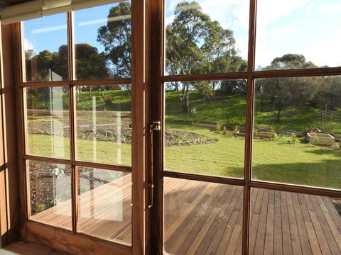 Grape Pickers Cottage - Great Ocean Road Tourism 4