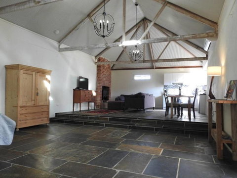 Grape Pickers Cottage - Great Ocean Road Tourism 0