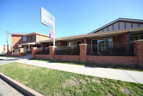 Gundagai Gabriel Motor Inn - Great Ocean Road Tourism 2