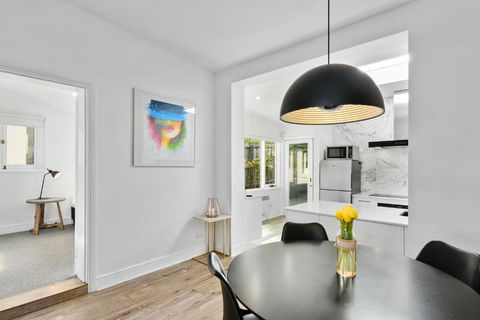 Hampden Neuve - Luxury Georgian Cottage - Great Ocean Road Tourism 2