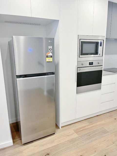 Inn Central Townhouse At Canberra - Great Ocean Road Tourism 3