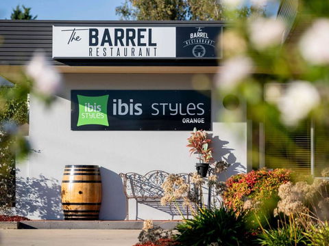 Ibis Styles Orange - Great Ocean Road Tourism 1