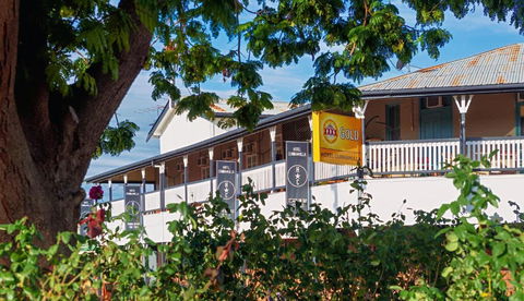 Hotel Cunnamulla - Great Ocean Road Tourism 0