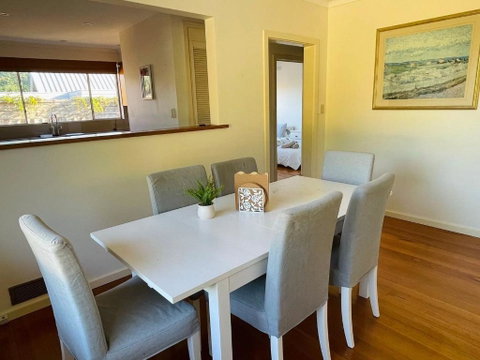 Home In Brighton - Great Ocean Road Tourism 2