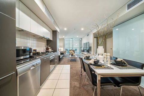 Illuminate North Terrace - Executive CBD - Great Ocean Road Tourism 3