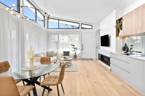 Iluka On The Avenue- 2 Bedroom, 2 Bathroom. New! 150m To Shops - Great Ocean Road Tourism 0