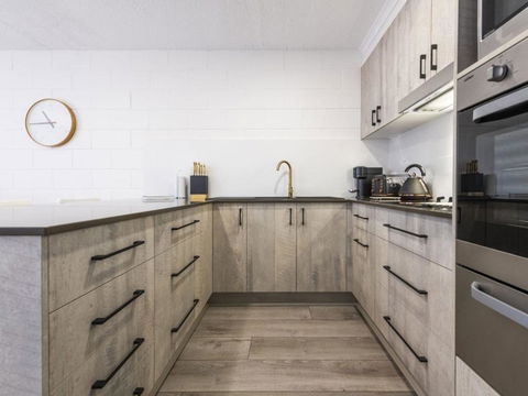 Iluka Villa 2 - Great Ocean Road Tourism 2