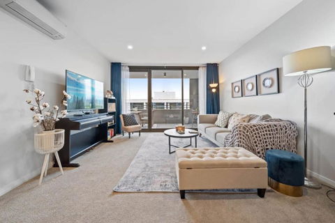 Impeccable 1-Bed With Alfresco Dining In Barton - Great Ocean Road Tourism 0