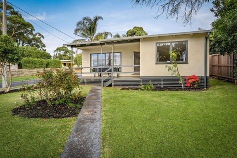 Island Blessing - Great Ocean Road Tourism 2