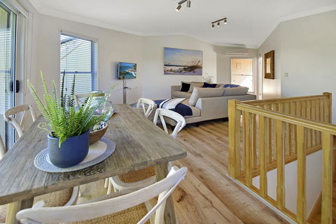 Advance Place - Great Ocean Road Tourism 0