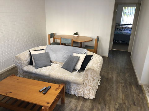 Affordable Comfortable Inglewood Apartment+Pool - Great Ocean Road Tourism 2