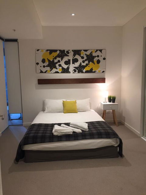 AirTrip Apartment On Margaret Street In CBD - Great Ocean Road Tourism 3