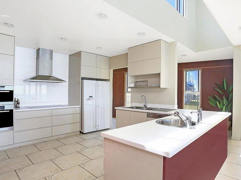 Albatross - Whale Watch From The House - Great Ocean Road Tourism 2