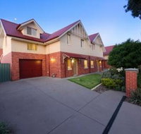 Albury Suites - Schubach Street - Great Ocean Road Tourism