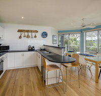 Alchemy on Island Beach - Great Ocean Road Tourism