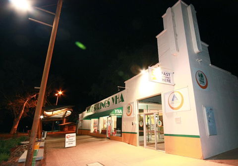 Alice Springs YHA - Great Ocean Road Tourism 0