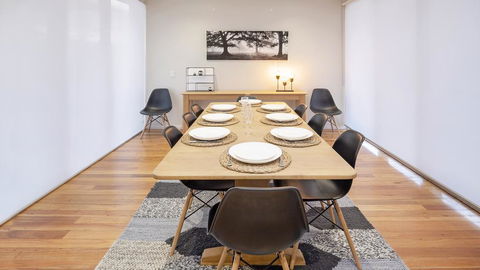 Alpine Snow Angels Retreat Luxurious Snowy Mountains Living - Great Ocean Road Tourism 3