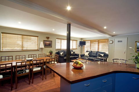 Alpine View Apartments - Great Ocean Road Tourism 1