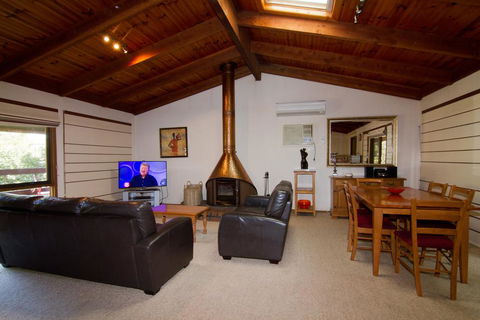 Alrima Lodge, Bright - Great Ocean Road Tourism 2