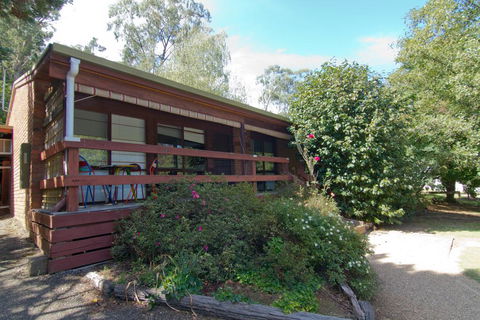 Alrima Lodge, Bright - Great Ocean Road Tourism 1