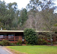 Alrima Lodge Bright - Great Ocean Road Tourism