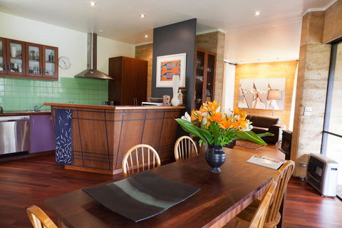 Anagama House & Studio - Great Ocean Road Tourism 0