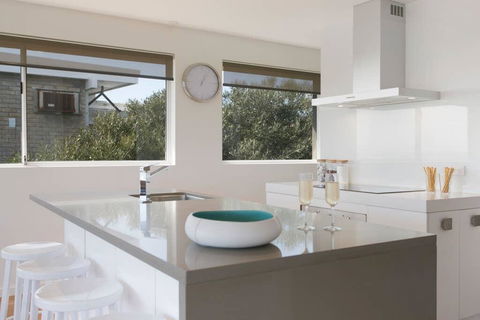 Anchor Beachfront Retreat - Great Ocean Road Tourism 2