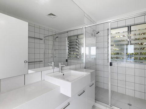 Andari Holiday Apartments - Great Ocean Road Tourism 2