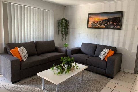 Andergrove Home With A Garden View-Wi-fi & Netflix - Great Ocean Road Tourism 0