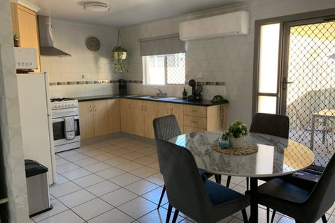 Andergrove Home With A Garden View-Wi-fi & Netflix - Great Ocean Road Tourism 2