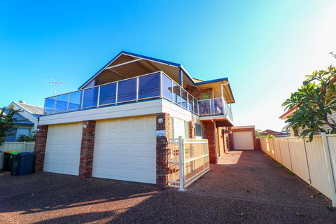 Anglers Abode - Great Ocean Road Tourism 0