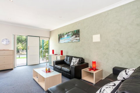 Anglesea River Apartments - 2 Bed Unit 2/4 - Great Ocean Road Tourism 1