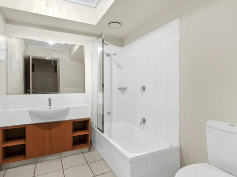 APARTMENT 29 PACIFIC APARTMENTS - Grand Escape With Ocean Views - Great Ocean Road Tourism 1