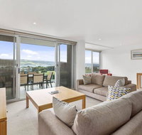 APOLLO BLUE 6 - modern waterfront apartment - Great Ocean Road Tourism