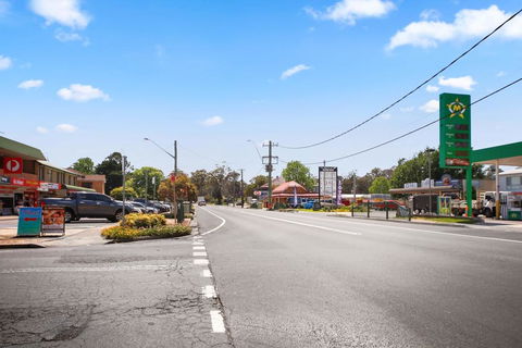 Appin Village - Great Ocean Road Tourism 1