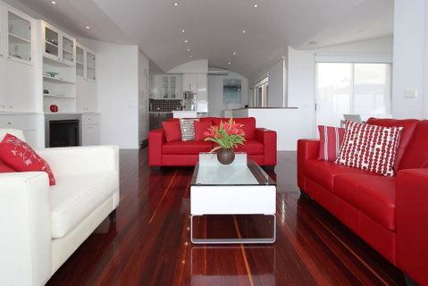 Aqua Luna - Great Ocean Road Tourism 0