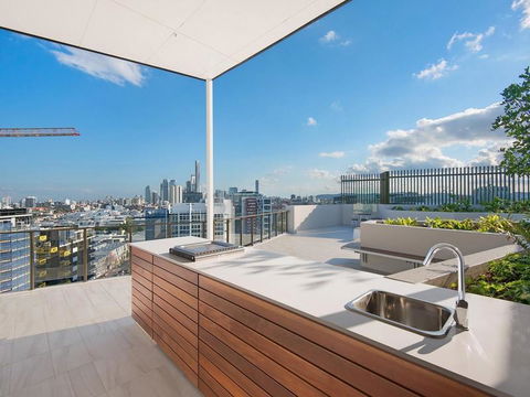 Aqua Newstead Apartment - Great Ocean Road Tourism 2