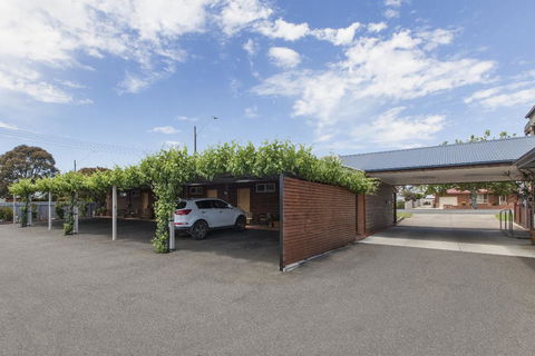 Ararat Motor Inn - Great Ocean Road Tourism 2