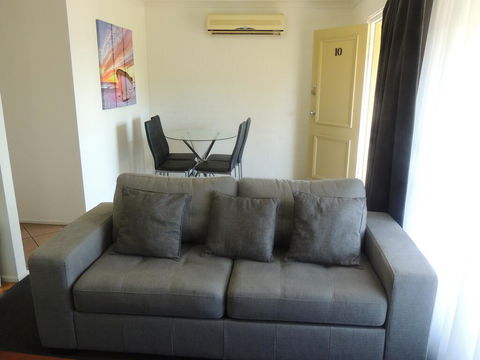 Argyle Terrace Motor Inn - Great Ocean Road Tourism 1