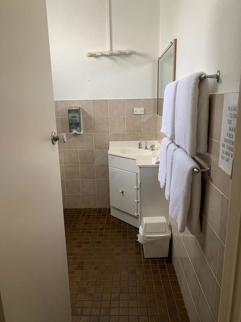 Ashton Motel - Great Ocean Road Tourism 2