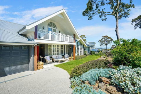 Luxury & Plush Lifestyle 5 Bedroom House In Mt Eliza - Great Ocean Road Tourism 0