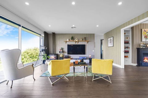 Luxury & Plush Lifestyle 5 Bedroom House In Mt Eliza - Great Ocean Road Tourism 3