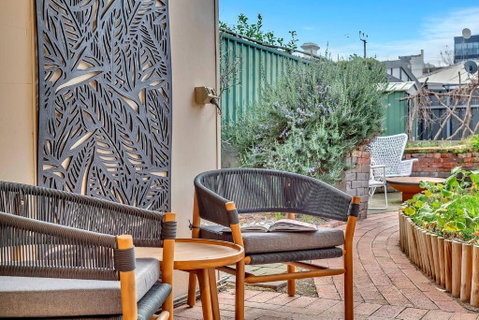 Main Street Terrace - An Elegant Urban Escape - Great Ocean Road Tourism 1