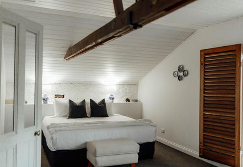 MARYBANK ESTATE - BARN LOFT - Great Ocean Road Tourism 1