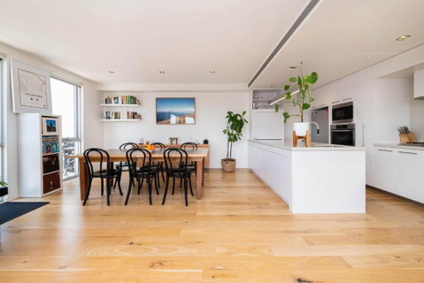 Melbourne Penthouse Apartment A Walk To Brighton Beach - Great Ocean Road Tourism 2