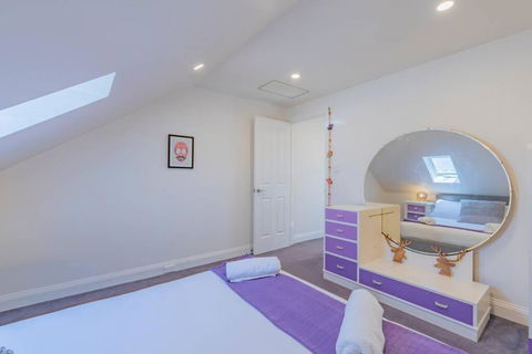 MELVINGTON BOUTIQUE APARTMENT IN HOBART CBD O - Great Ocean Road Tourism 3