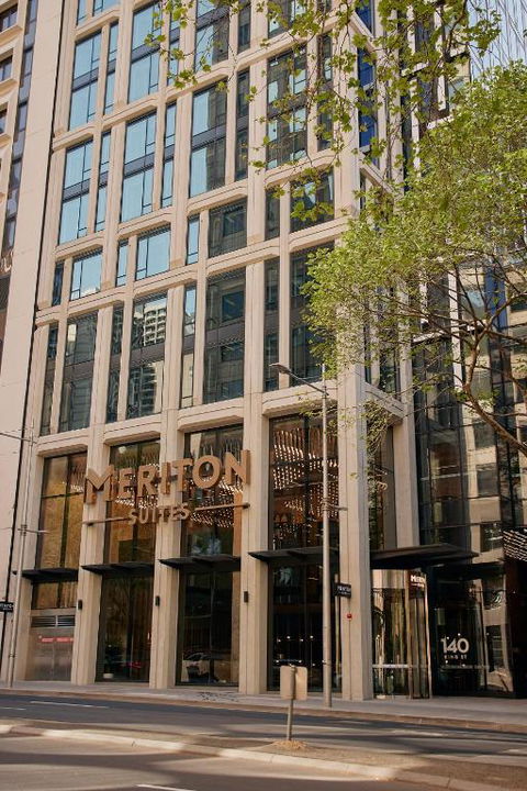 Meriton Suites Melbourne - Great Ocean Road Tourism 1
