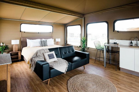 Mitchell Grass Retreat - Great Ocean Road Tourism 2